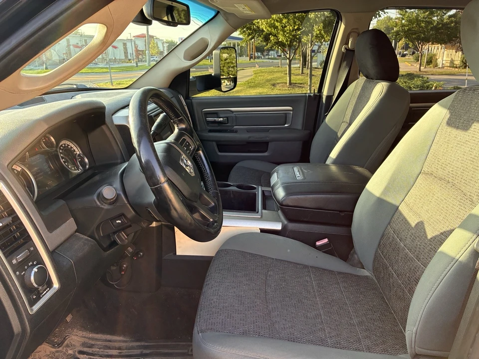 2015 Ram Heavy Duty - Image 6 of 10