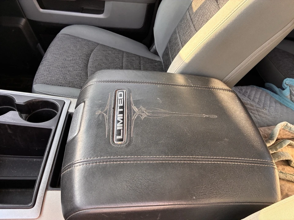 2015 Ram Heavy Duty - Image 9 of 10