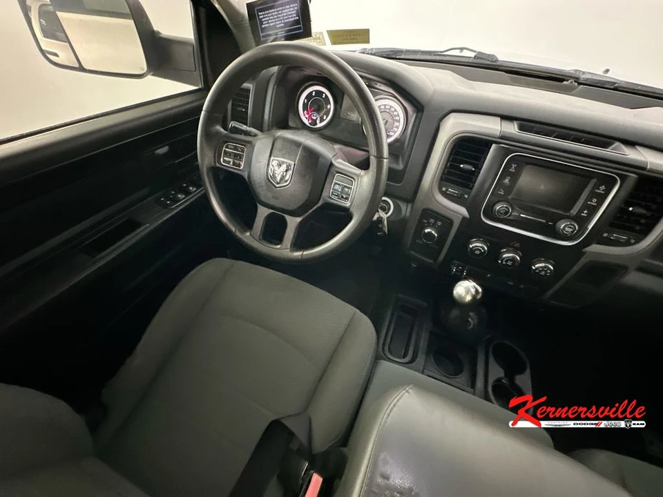 2015 Ram 3500 - Image 9 of 24