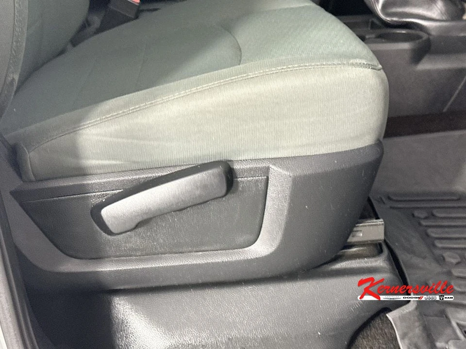 2015 Ram 3500 - Image 23 of 24
