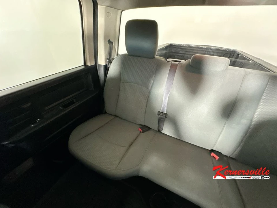 2015 Ram 3500 - Image 12 of 24