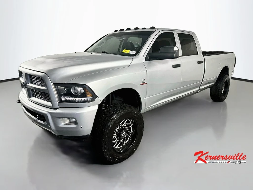 2015 Ram 3500 - Image 3 of 24