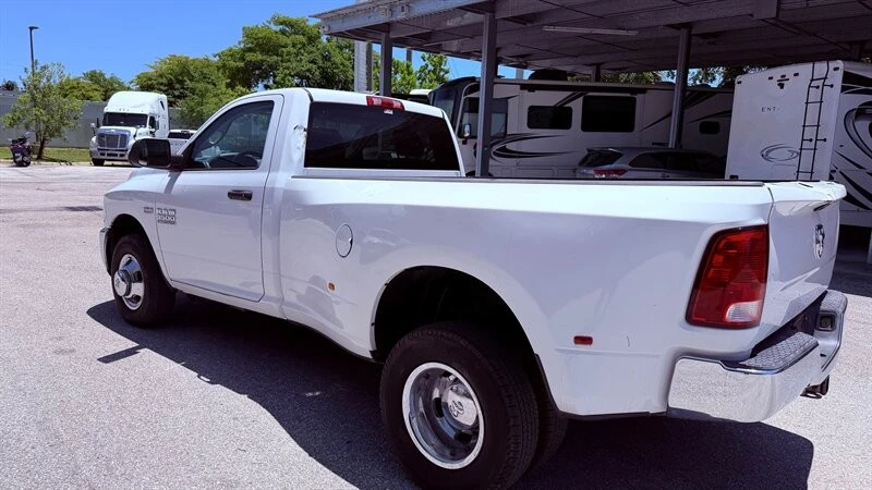 2015 Ram 3500 - Image 4 of 16