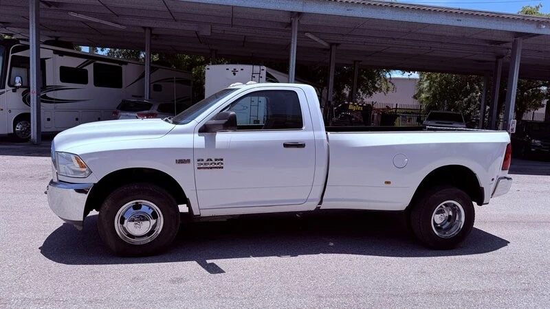 2015 Ram 3500 - Image 5 of 16
