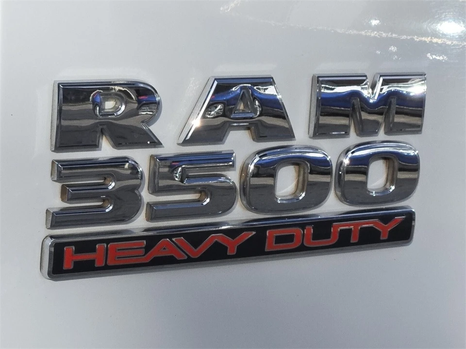 2015 Ram 3500 - Image 11 of 12