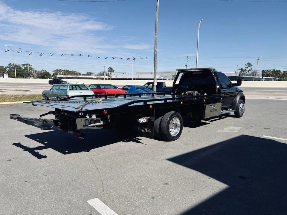 2015 Ram Heavy Duty - Image 5 of 13