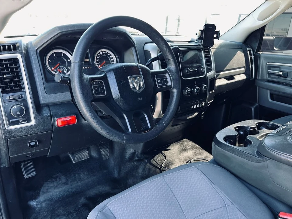 2015 Ram Heavy Duty - Image 11 of 13