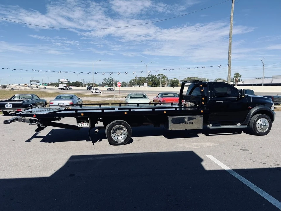 2015 Ram Heavy Duty - Image 6 of 13