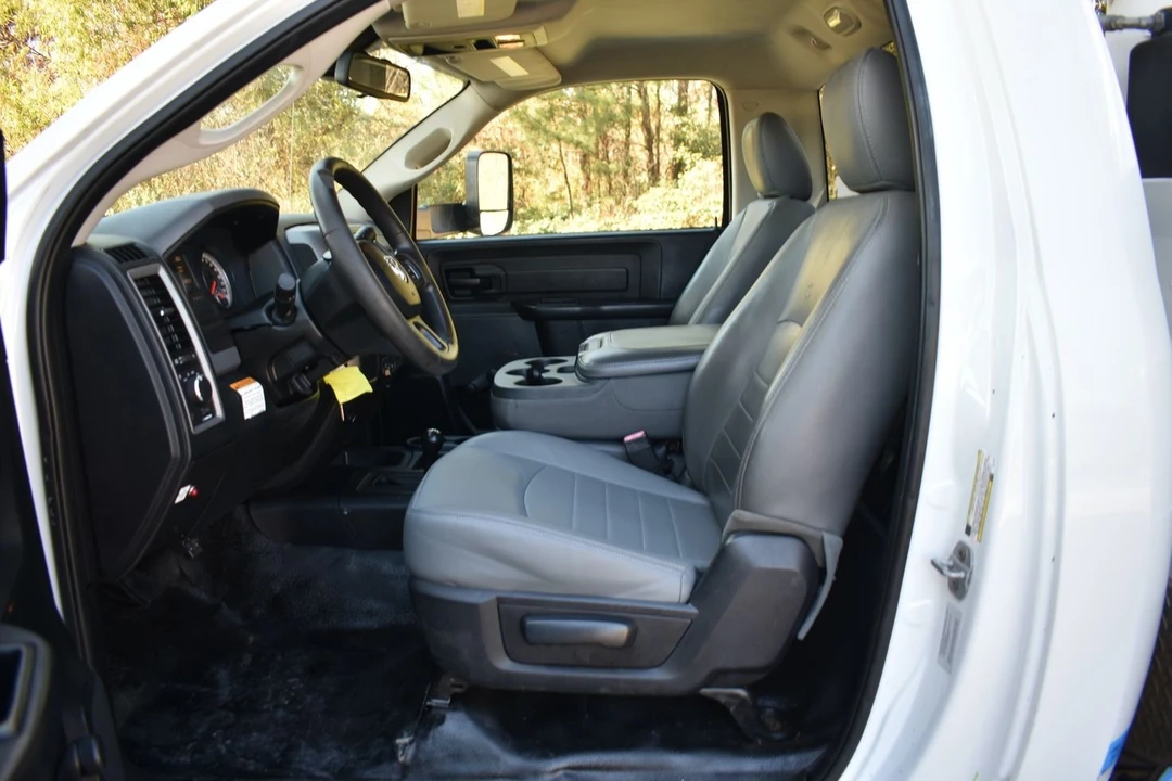 2015 Ram 4500 & 5500 - Image 17 of 21
