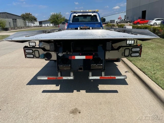 2015 Ram Heavy Duty - Image 18 of 24