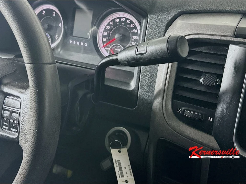 2015 Ram Heavy Duty - Image 15 of 21