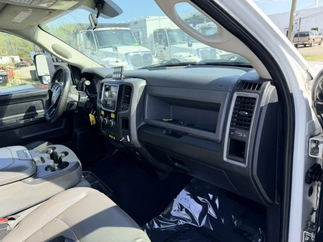 2015 Ram Heavy Duty - Image 11 of 18