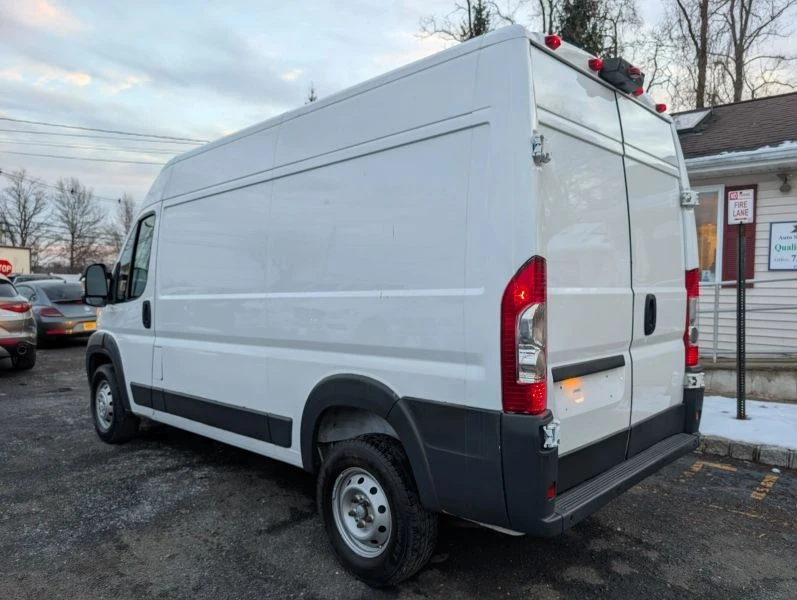 2015 Ram ProMaster - Image 2 of 12