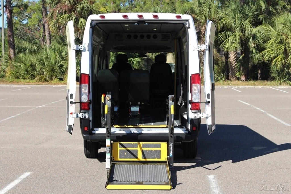 2015 Ram ProMaster - Image 2 of 21