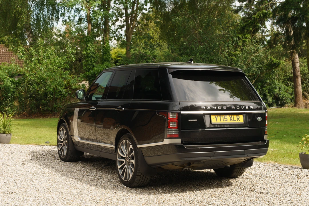 2015 Land Rover Range Rover L405 - Image 7 of 31