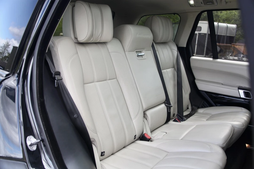 2015 Land Rover Range Rover L405 - Image 22 of 30