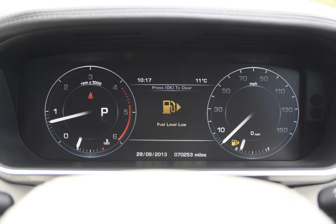 2015 Land Rover Range Rover L405 - Image 30 of 30