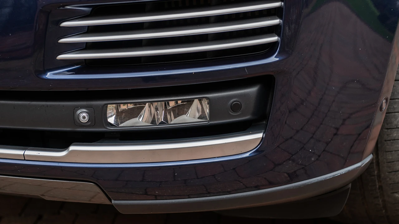 2015 Land Rover Range Rover L322 - Image 17 of 31