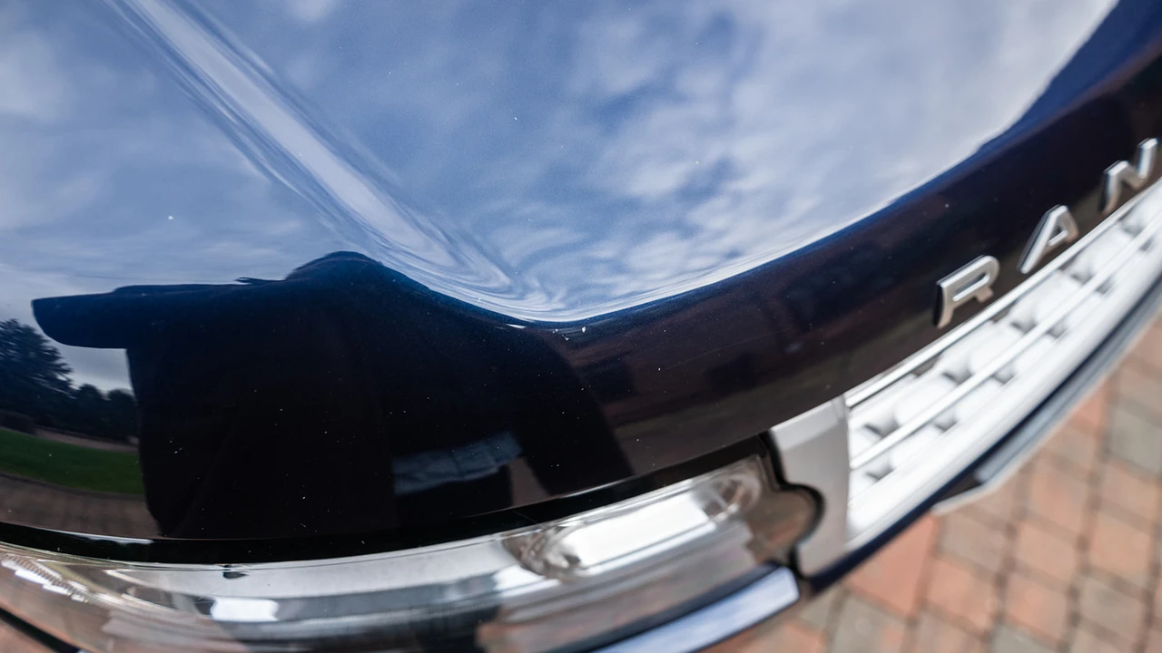 2015 Land Rover Range Rover L322 - Image 18 of 31