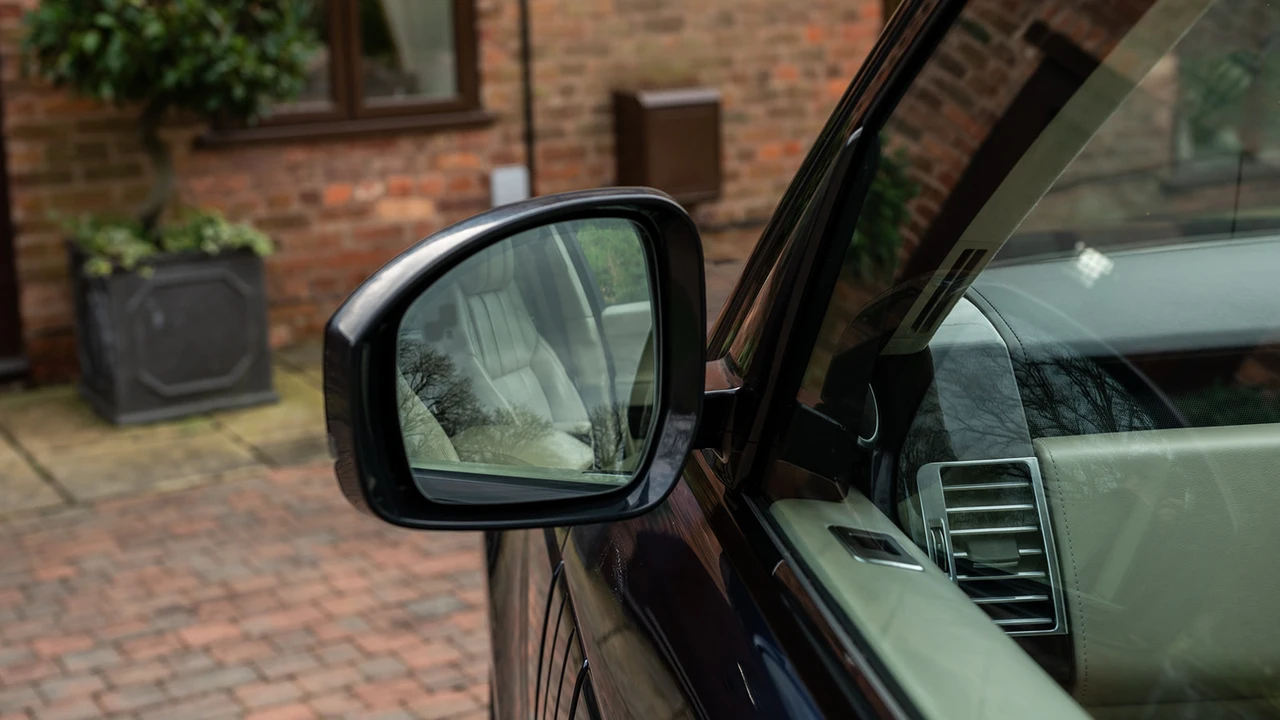 2015 Land Rover Range Rover L322 - Image 31 of 31