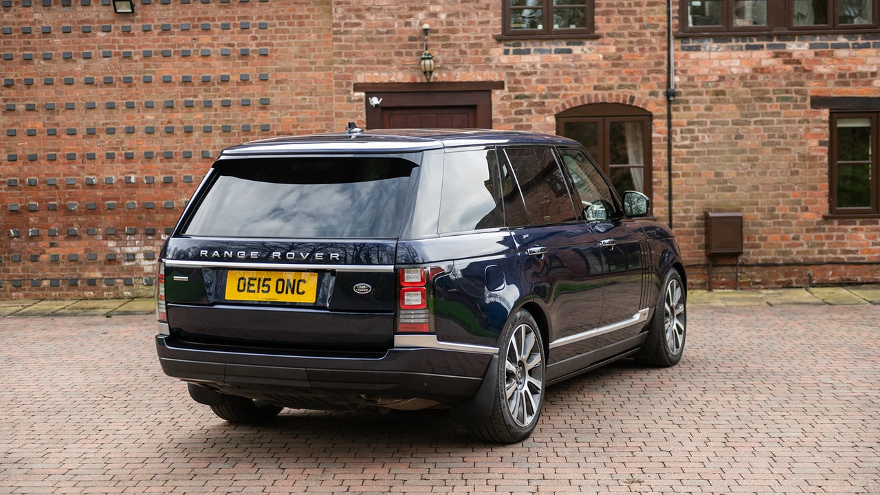2015 Land Rover Range Rover L322 - Image 5 of 31