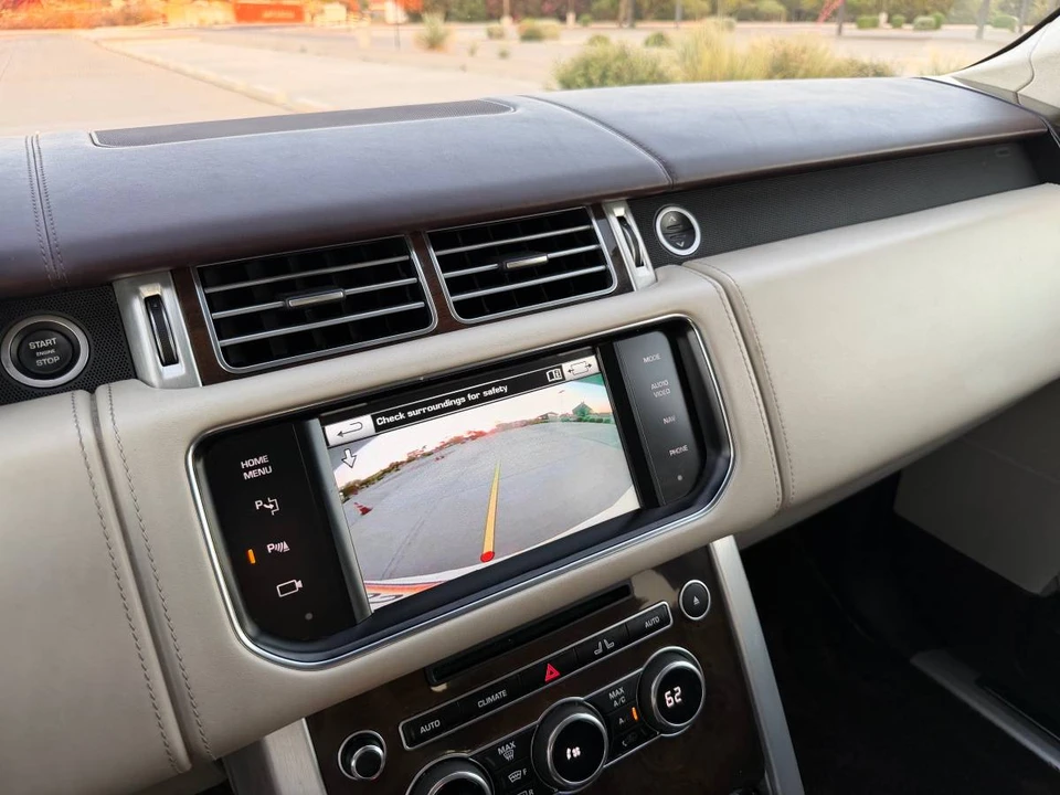 2015 Land Rover Range Rover L405 - Image 21 of 24