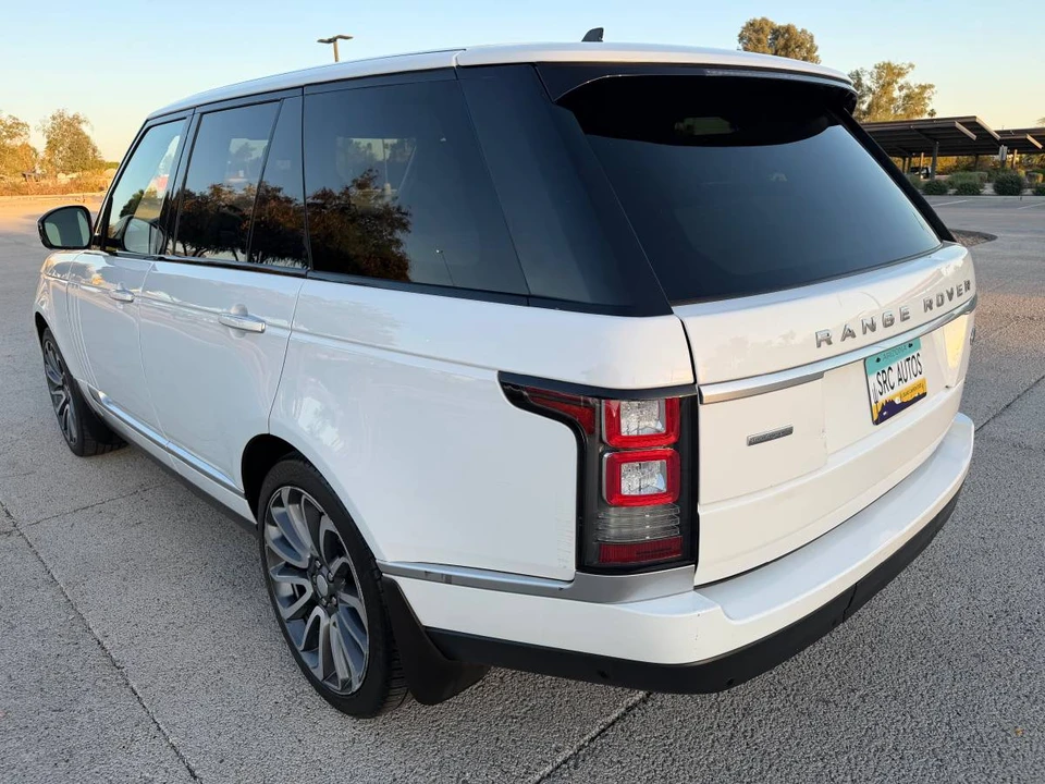 2015 Land Rover Range Rover L405 - Image 5 of 24