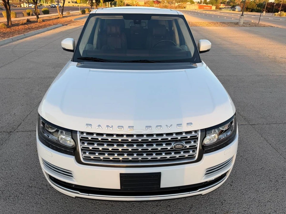 2015 Land Rover Range Rover L405 - Image 7 of 24