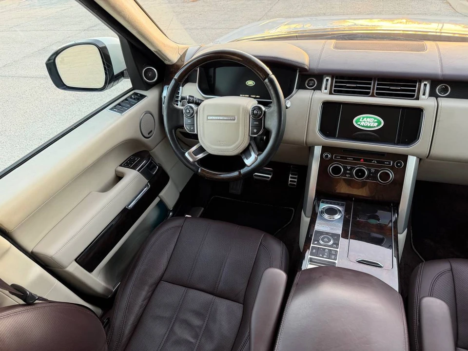 2015 Land Rover Range Rover L405 - Image 12 of 24