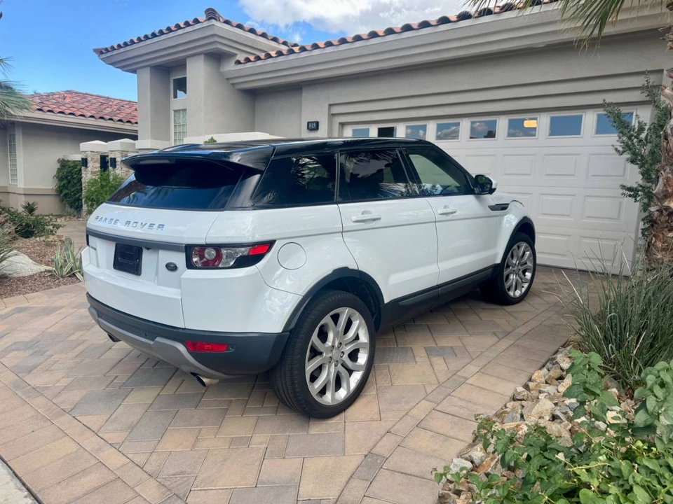 2015 Land Rover Range Rover Evoque 1st Gen - Image 4 of 14