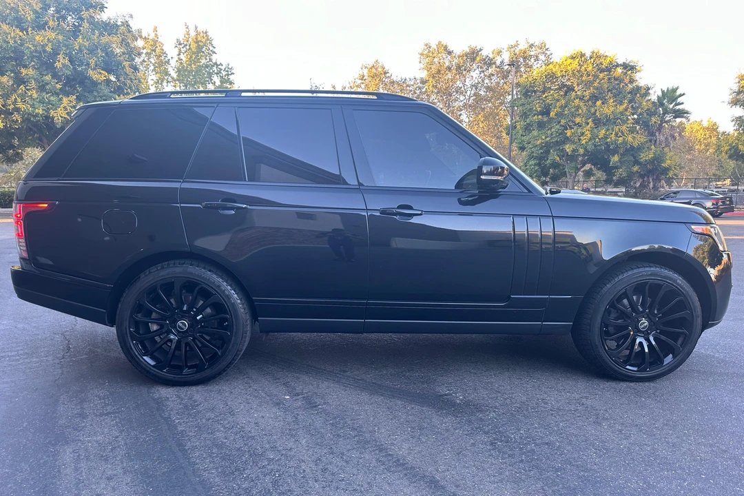 2015 Land Rover Range Rover L405 - Image 3 of 31
