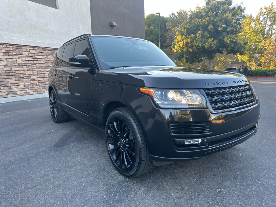 2015 Land Rover Range Rover L405 - Image 11 of 31