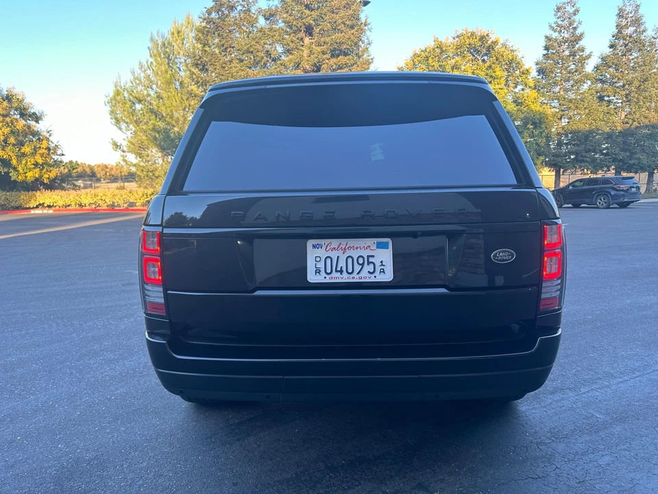 2015 Land Rover Range Rover L405 - Image 9 of 31