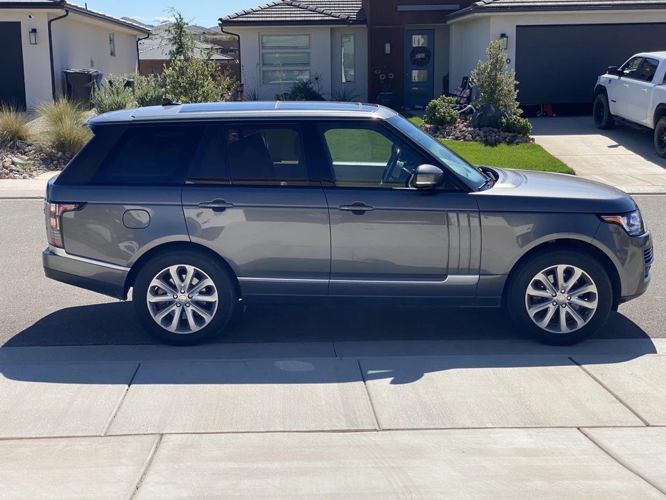 2015 Land Rover Range Rover L405 - Image 8 of 31