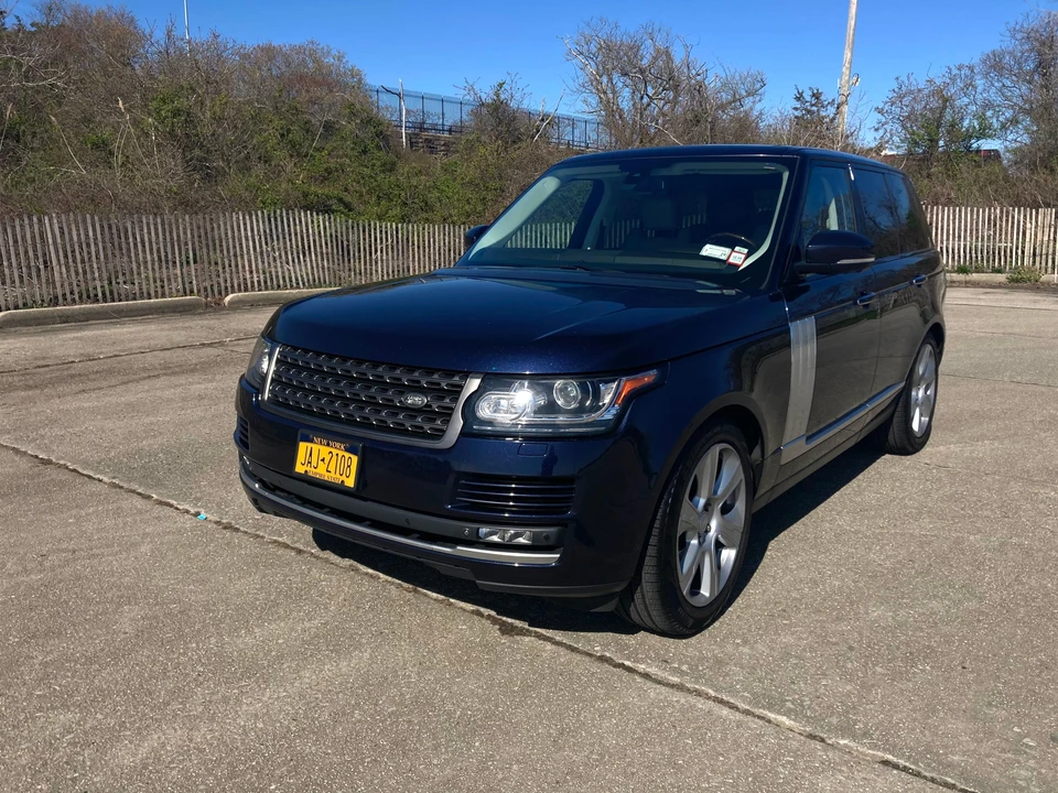 2015 Land Rover Range Rover L405 - Image 7 of 31