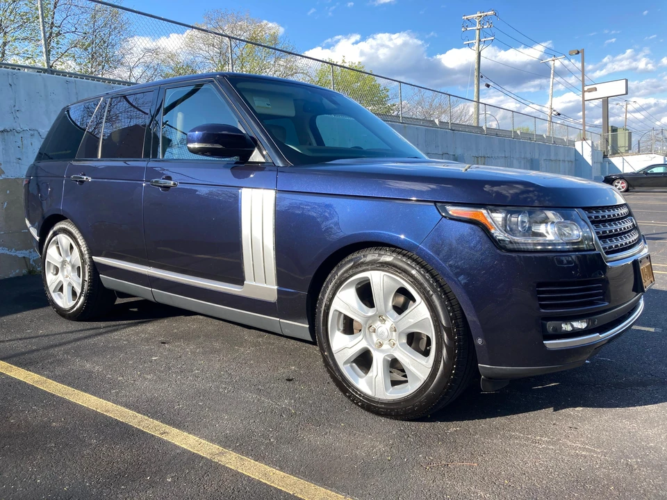 2015 Land Rover Range Rover L405 - Image 18 of 31