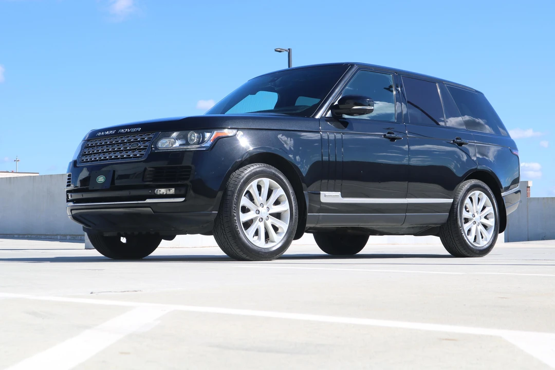2015 Land Rover Range Rover L405 - Image 9 of 21