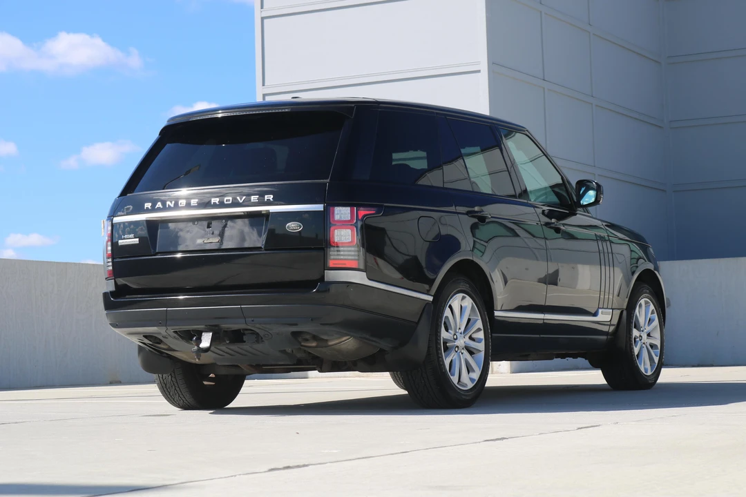 2015 Land Rover Range Rover L405 - Image 17 of 21