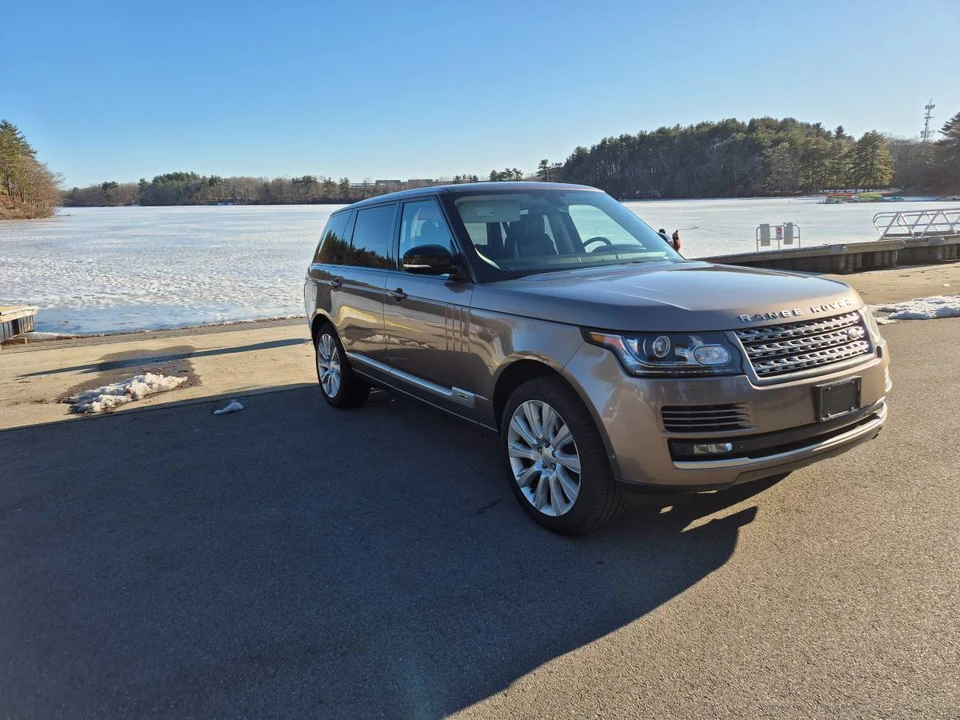 2015 Land Rover Range Rover L405 - Image 8 of 24