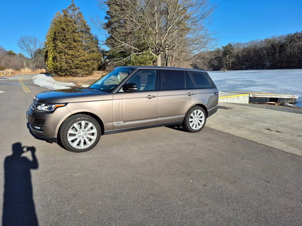 2015 Land Rover Range Rover L405 - Image 4 of 24