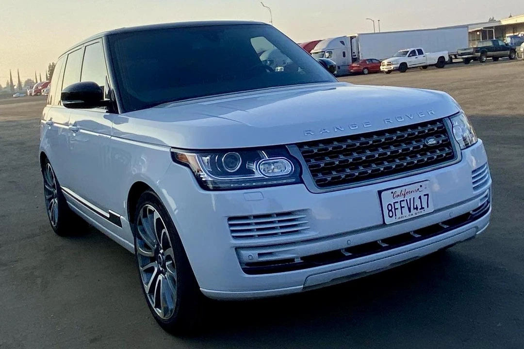 2015 Land Rover Range Rover L405 - Image 17 of 31