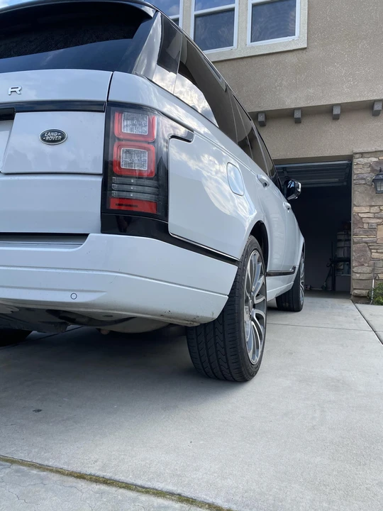 2015 Land Rover Range Rover L405 - Image 25 of 31