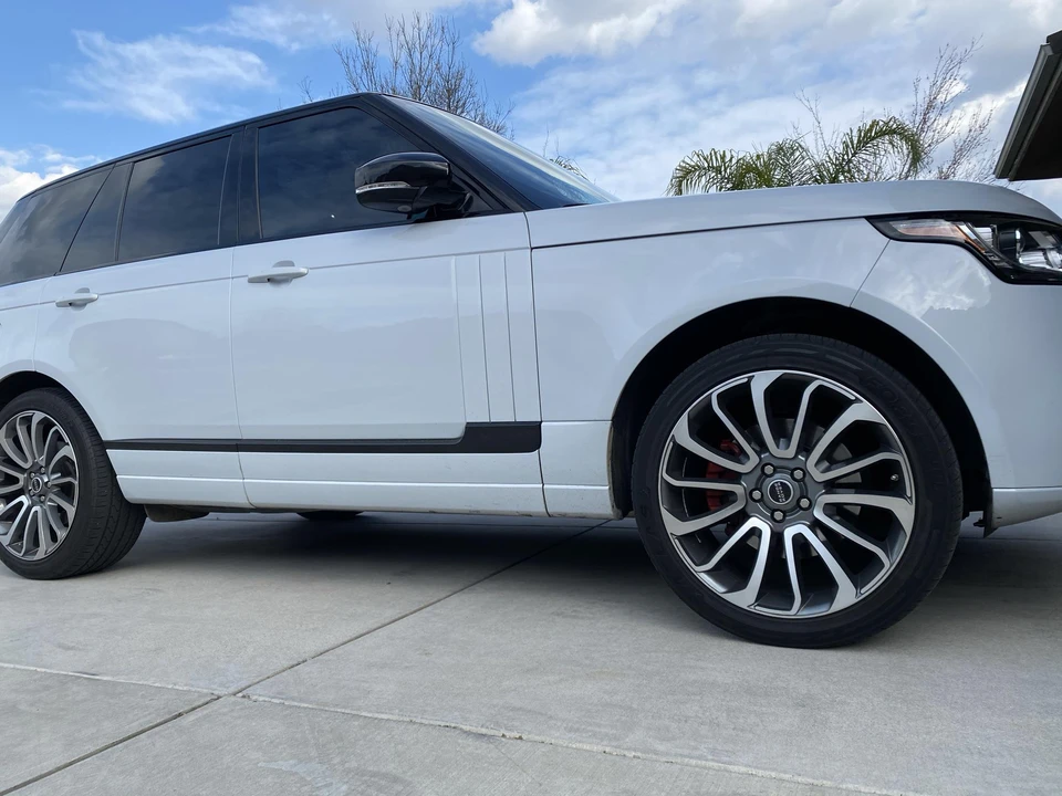 2015 Land Rover Range Rover L405 - Image 14 of 31