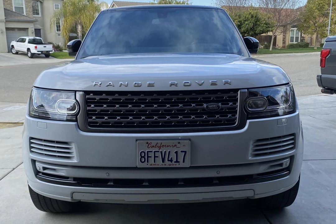 2015 Land Rover Range Rover L405 - Image 2 of 31