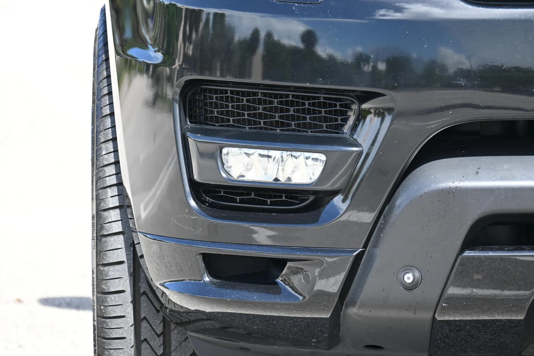 2015 Land Rover Range Rover L405 - Image 17 of 30