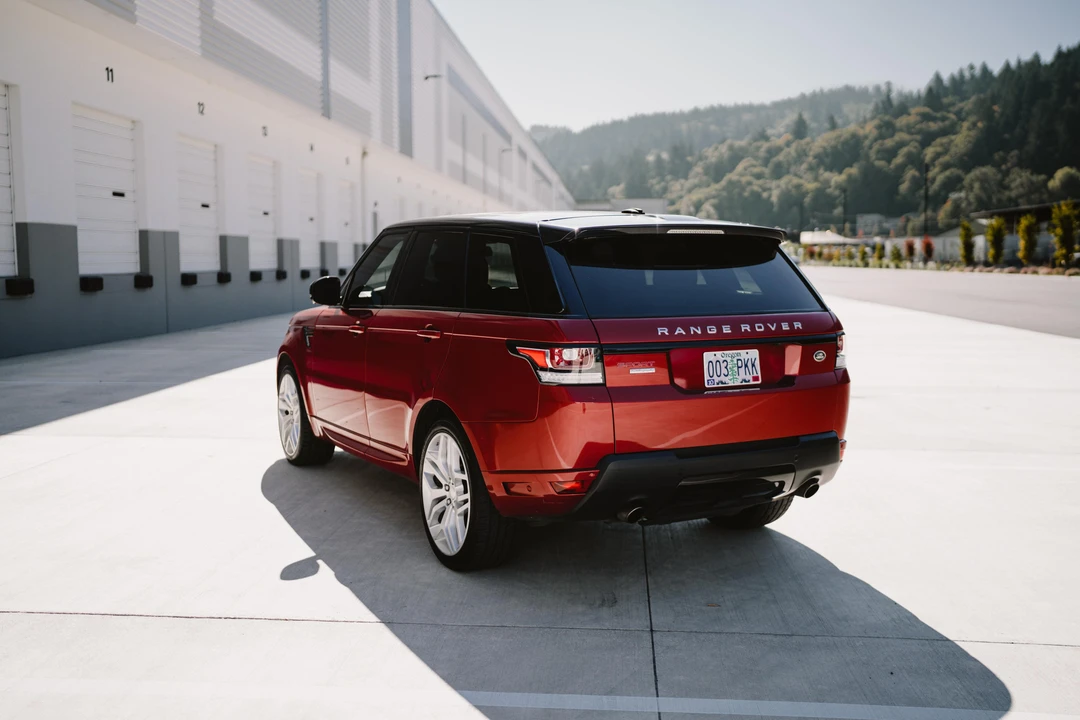 2015 Land Rover Range Rover Sport L494 - Image 10 of 31