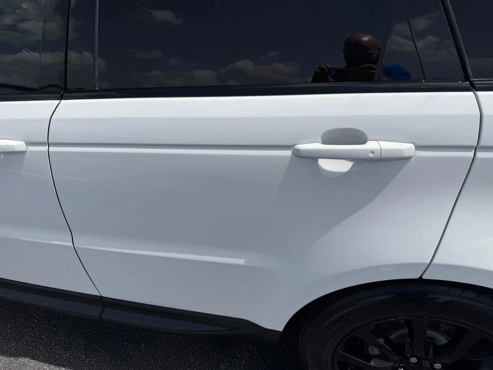 2015 Land Rover Range Rover Sport L494 - Image 18 of 31