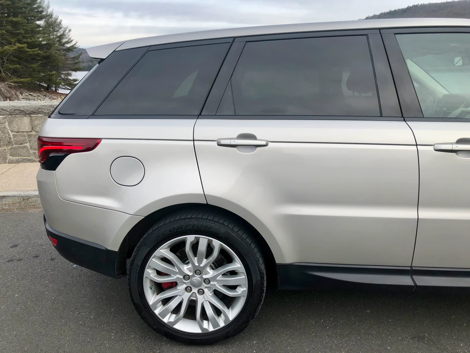 2015 Land Rover Range Rover Sport L494 - Image 16 of 31