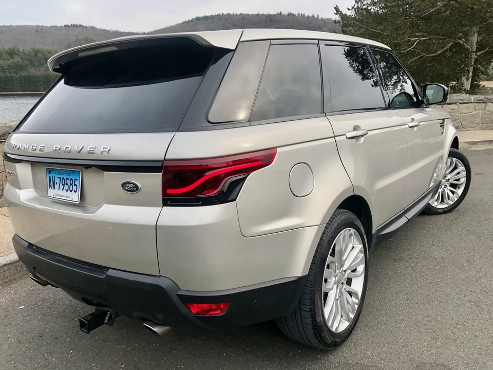 2015 Land Rover Range Rover Sport L494 - Image 10 of 31