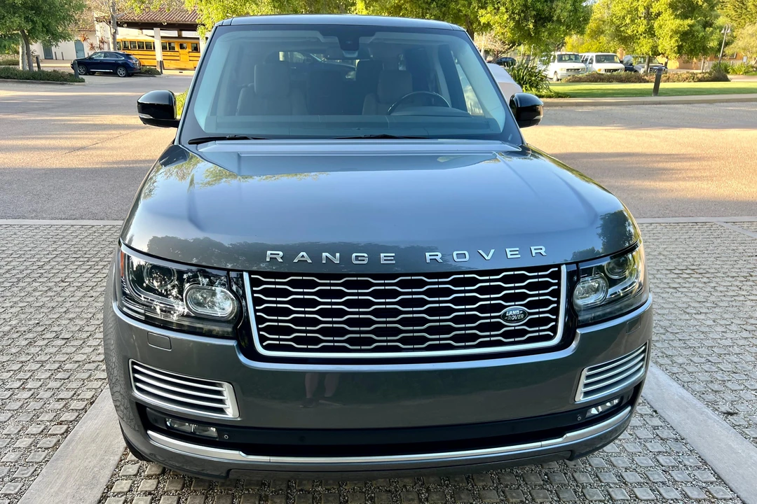 2015 Land Rover Range Rover L405 - Image 2 of 31